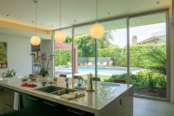 23-P04Modern1694 23-P04Modern1694