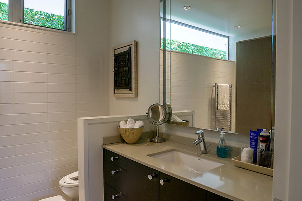 48-P04Modern1719 48-P04Modern1719