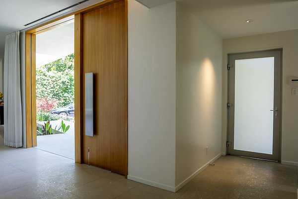 38-P04Modern1709 38-P04Modern1709