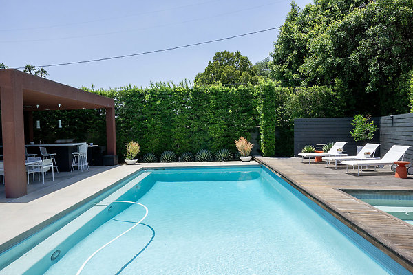 132-P04Modern1810 132-P04Modern1810