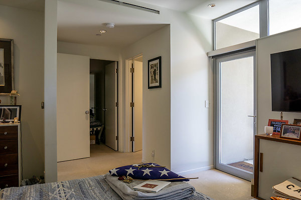 52-P04Modern1723 52-P04Modern1723