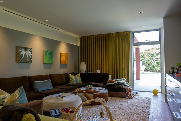 34-P04Modern1705 34-P04Modern1705