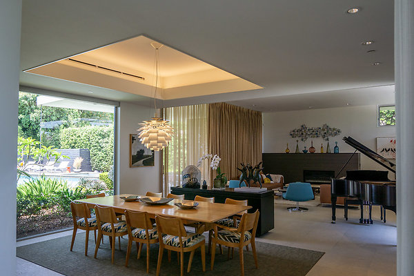 6-P04Modern1677 6-P04Modern1677