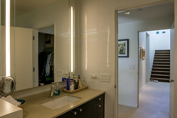 49-P04Modern1720 49-P04Modern1720