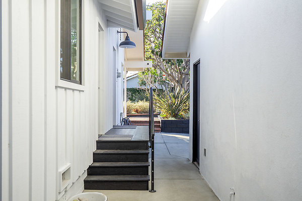 78-P-02-Modern Ranch8035