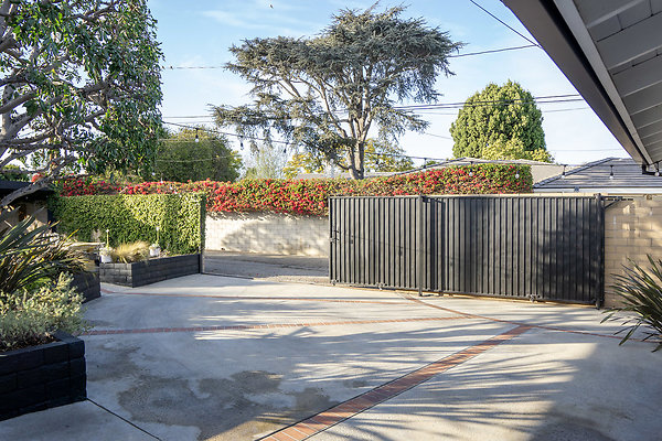 93-P-02-Modern Ranch8050