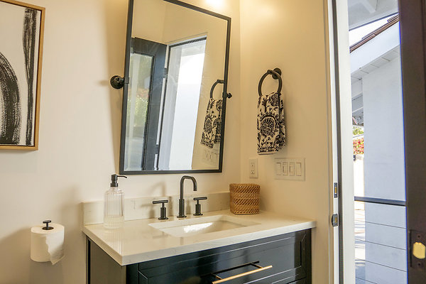 98-P-02-Modern Ranch8055