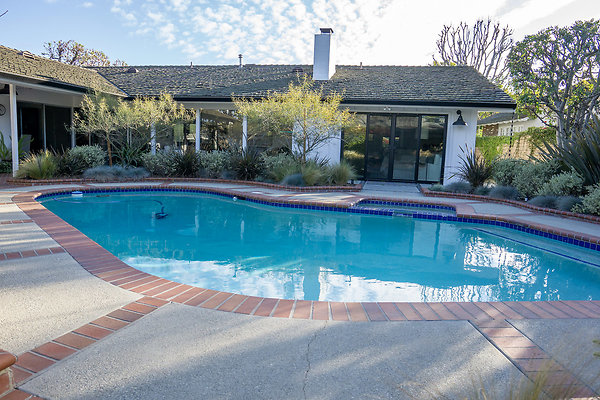 70-P-02-Modern Ranch8027