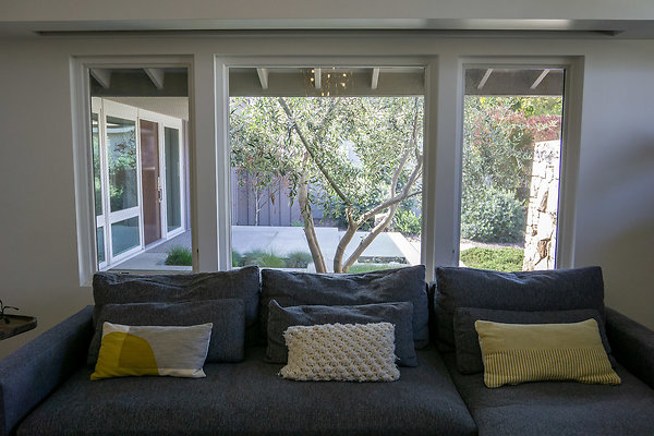 47-P 12 MCM8321 47-P 12 MCM8321