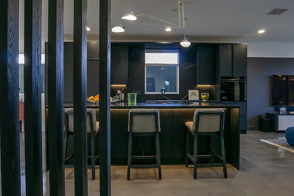 27-P03Modern7424 27-P03Modern7424